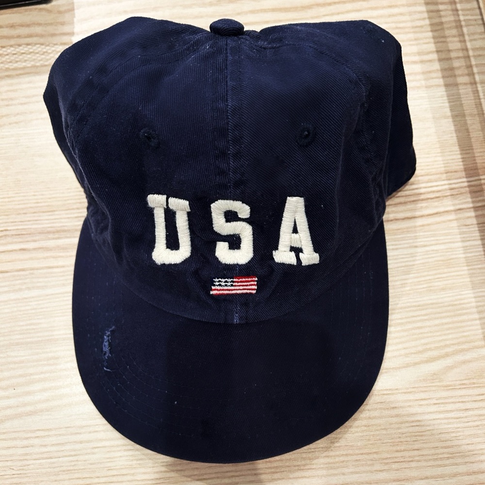 COPY - Brandy Melville USA Hat